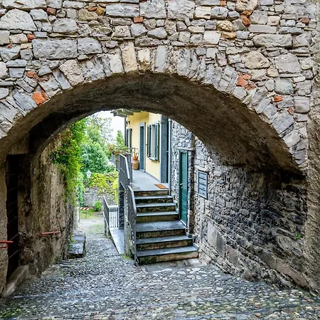 Casa Maria Varenna